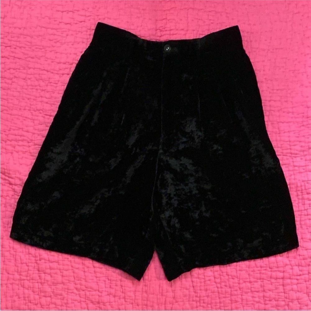 Comme des Garcons black Velvet Shorts, S